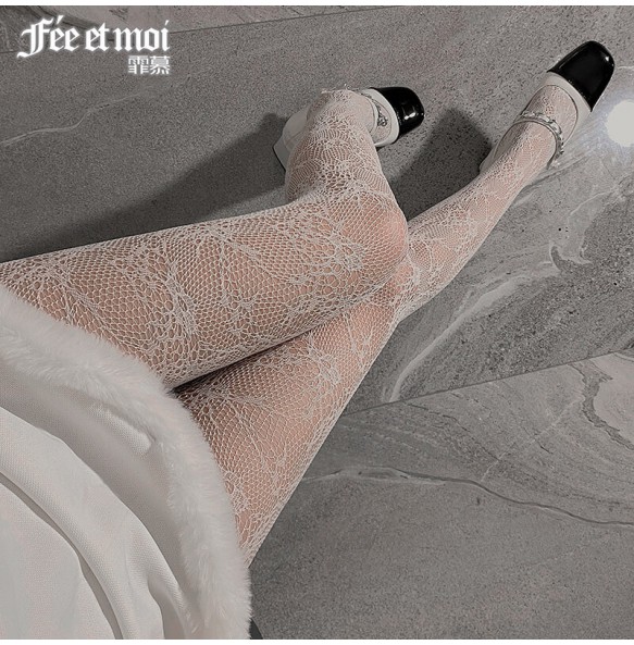 FEE ET MOI Ins Style Flowers Fishnet Waist High Stocking (White)